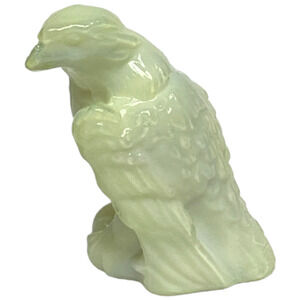 Boyd Glass Bernie the Eagle Figurine 1997 Vaseline Lemon Custard GLOWS - B509